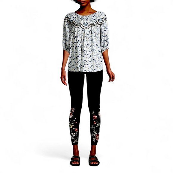 Johnny Was Floral Tatiana Peasant Top - Picture 5 of 10